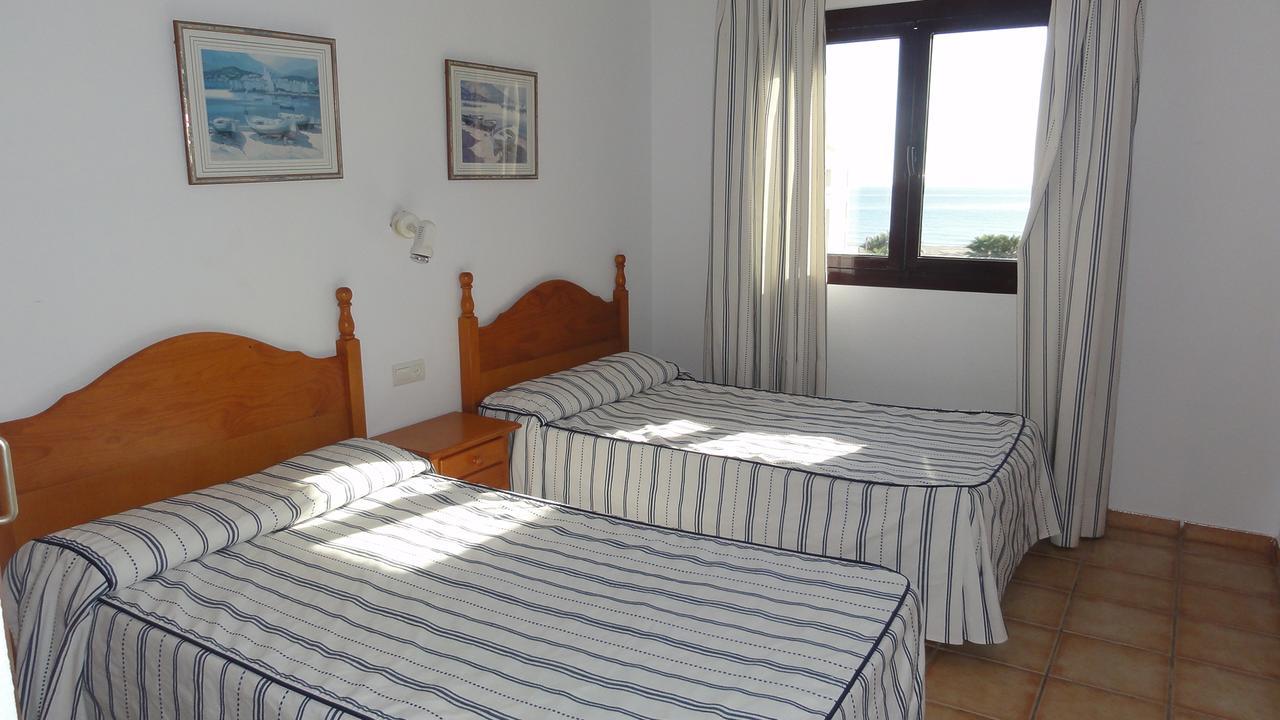 Apartamentos Estrella De Mar Рокетас-де-Мар Екстер'єр фото